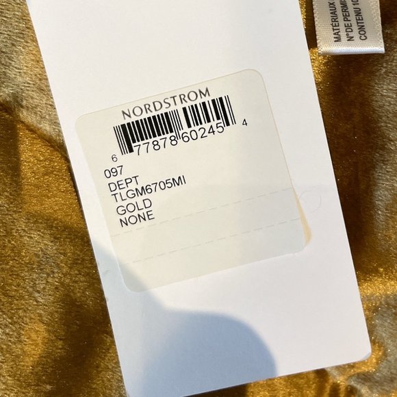 NWT LEITH Nordstrom Stunning Gold Scarf Wrap Thick Warm Gorgeous 62" x 7" - Picture 6 of 8